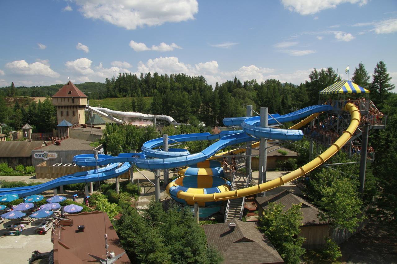 Hotel Valcartier Saint-Gabriel-De-Valcartier Exterior photo